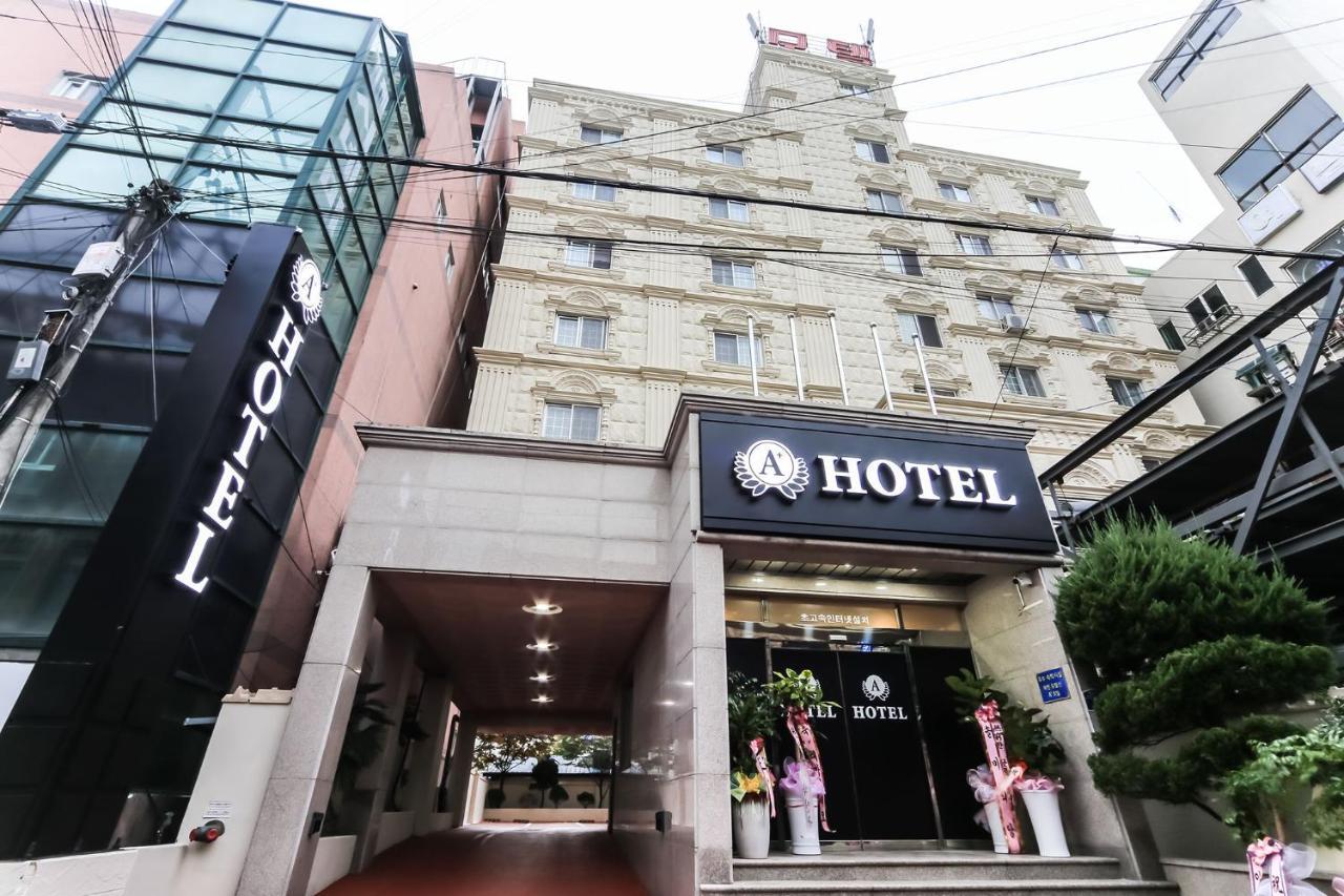 Geoje A-Plus Hotel Exterior photo